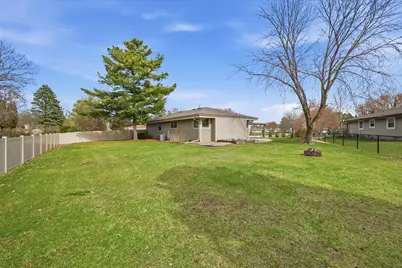 1170  Saratoga Pkwy, Oconomowoc, WI 53066 - Photo 29