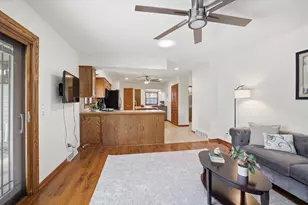 1170 Saratoga Pkwy, Oconomowoc, WI 53066 - Photo 7