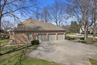 130  Lamplighter Ln, Racine, WI 53402 - Photo 49