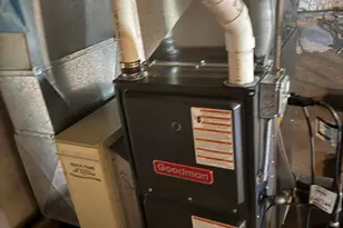 W220N8554 Town Line Rd, Menomonee Falls, WI 53051 - Photo 35