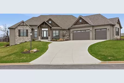 1636  Upland Ct, Hartland, WI 53029 - Photo 1