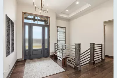 1636  Upland Ct, Hartland, WI 53029 - Photo 5