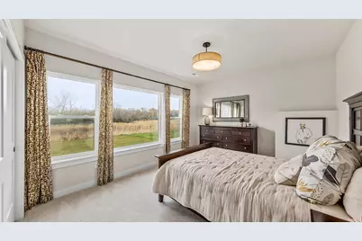 911  Kohlwey Dr, Grafton, WI 53024 - Photo 21