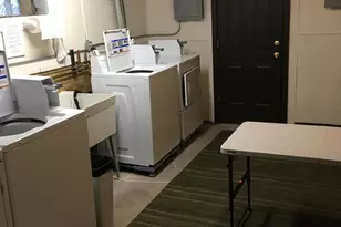 2704 N Hackett Ave, Milwaukee, WI 53211 - Photo 11