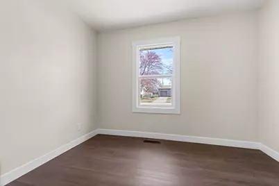 1502  Grant St, Beloit, WI 53511 - Photo 19