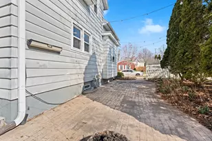 1009 Wisconsin St, Watertown, WI 53094 - Photo 25