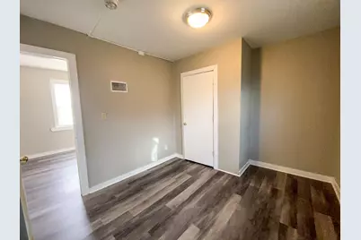 4020 N 25th St, Milwaukee, WI 53209 - Photo 9