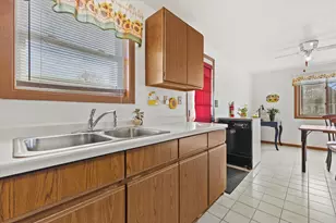 5507 31st Ave, Kenosha, WI 53144 - Photo 9