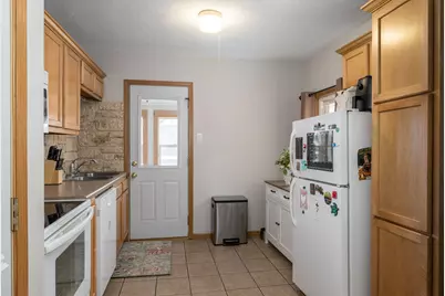 1611  Charles St #1613, La Crosse, WI 54603 - Photo 3