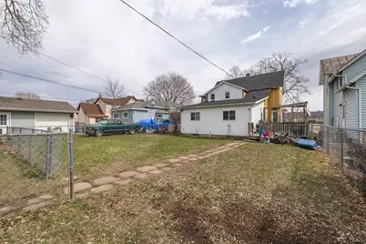 1611  Charles St #1613, La Crosse, WI 54603 - Photo 17