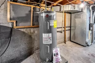 N6236 W Lake Shore Dr, Spring Prairie, WI 53105 - Photo 37