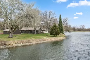 N6236 W Lake Shore Dr, Spring Prairie, WI 53105 - Photo 49