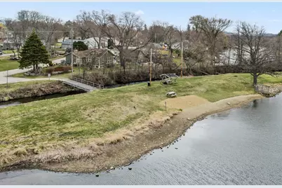 N6236 W Lake Shore Dr, Spring Prairie, WI 53105 - Photo 61