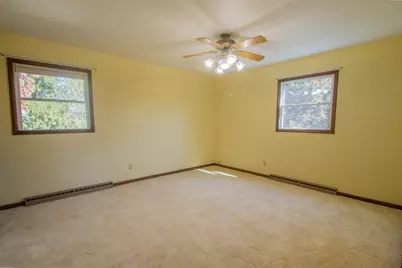 201  Oak Hill Ct, Watertown, WI 53094 - Photo 27