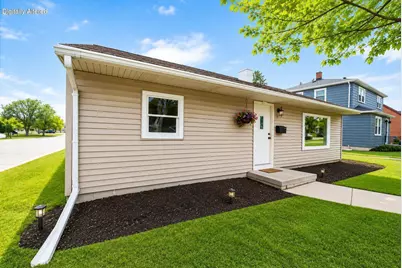 2811 N 11th St, Sheboygan, WI 53083 - Photo 1