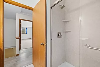 8107 S Legend Dr, Franklin, WI 53132 - Photo 25