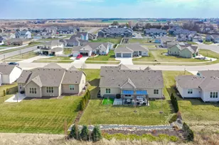 2008 Norfolk Ct, Racine, WI 53182 - Photo 37