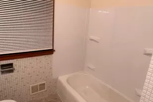 5533 N 95th St, Milwaukee, WI 53225 - Photo 39