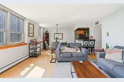 1707 N Prospect Ave #6E, Milwaukee, WI 53202 - Photo 5