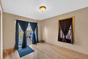 1504 Russet St, Racine, WI 53405 - Photo 7