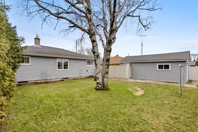 1318 S 24th St, Manitowoc, WI 54220 - Photo 19