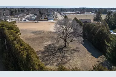 3612  Bellevue Pl, Two Rivers, WI 54241 - Photo 5