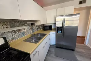 1342 E Randolph Ct, Milwaukee, WI 53212 - Photo 5