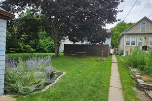 2353 S 77th St, West Allis, WI 53219 - Photo 7