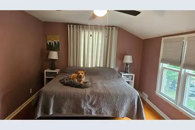 2353 S 77th St, West Allis, WI 53219 - Photo 17