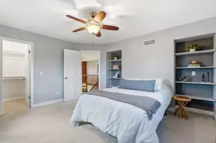 18760 Yorkshire Ln, Brookfield, WI 53045 - Photo 23