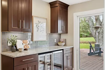 18760  Yorkshire Ln, Brookfield, WI 53045 - Photo 11