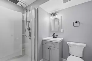 18760 Yorkshire Ln, Brookfield, WI 53045 - Photo 29