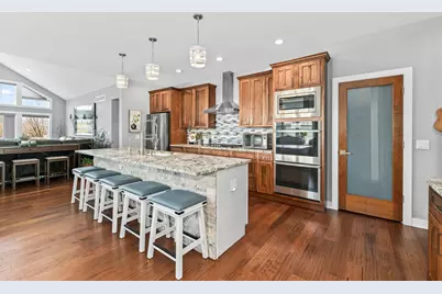 6714  Burma Rd, Racine, WI 53185 - Photo 11