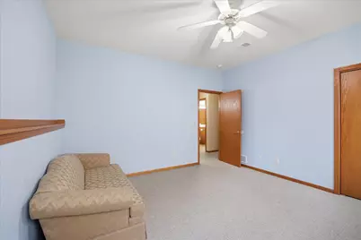 492  Park Pl #21, Kewaskum, WI 53040 - Photo 13