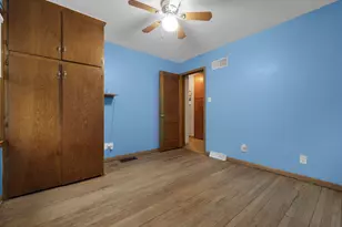 5811 39th Ave, Kenosha, WI 53144 - Photo 11