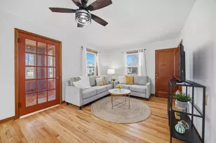 98 Jackson St, Fort Atkinson, WI 53538 - Photo 3