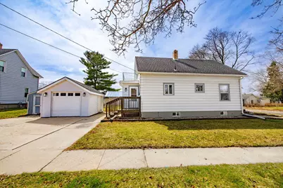 98  Jackson St, Fort Atkinson, WI 53538 - Photo 39