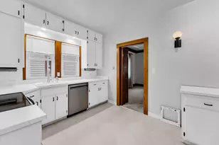 2607 Lasalle St, Racine, WI 53402 - Photo 13