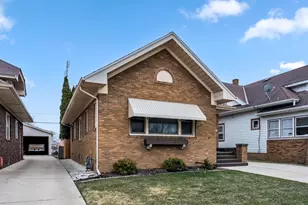 2607 Lasalle St, Racine, WI 53402 - Photo 3