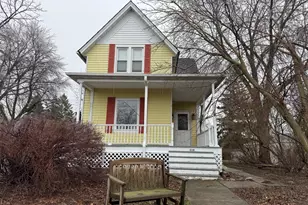 210 N Main St, Iron Ridge, WI 53035 - Photo 33