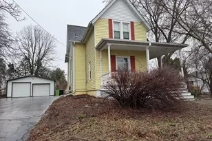 210 N Main St, Iron Ridge, WI 53035 - Photo 31