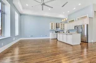 810 S 8th St, Manitowoc, WI 54220 - Photo 15