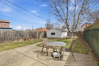 1534 S 32nd St, Milwaukee, WI 53215 - Photo 3