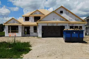 213 Mulberry Ln, Grafton, WI 53024 - Photo 1