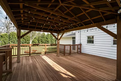 132 W Juniper Dr, Grafton, WI 53024 - Photo 25