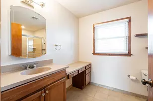 132 W Juniper Dr, Grafton, WI 53024 - Photo 15