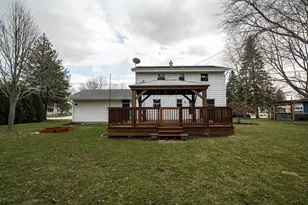 132 W Juniper Dr, Grafton, WI 53024 - Photo 23