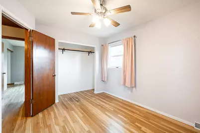 132 W Juniper Dr, Grafton, WI 53024 - Photo 21