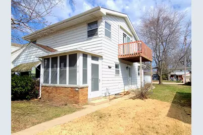 818 S 116th St, West Allis, WI 53214 - Photo 1
