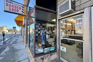 3213 Washington Ave, Racine, WI 53405 - Photo 3